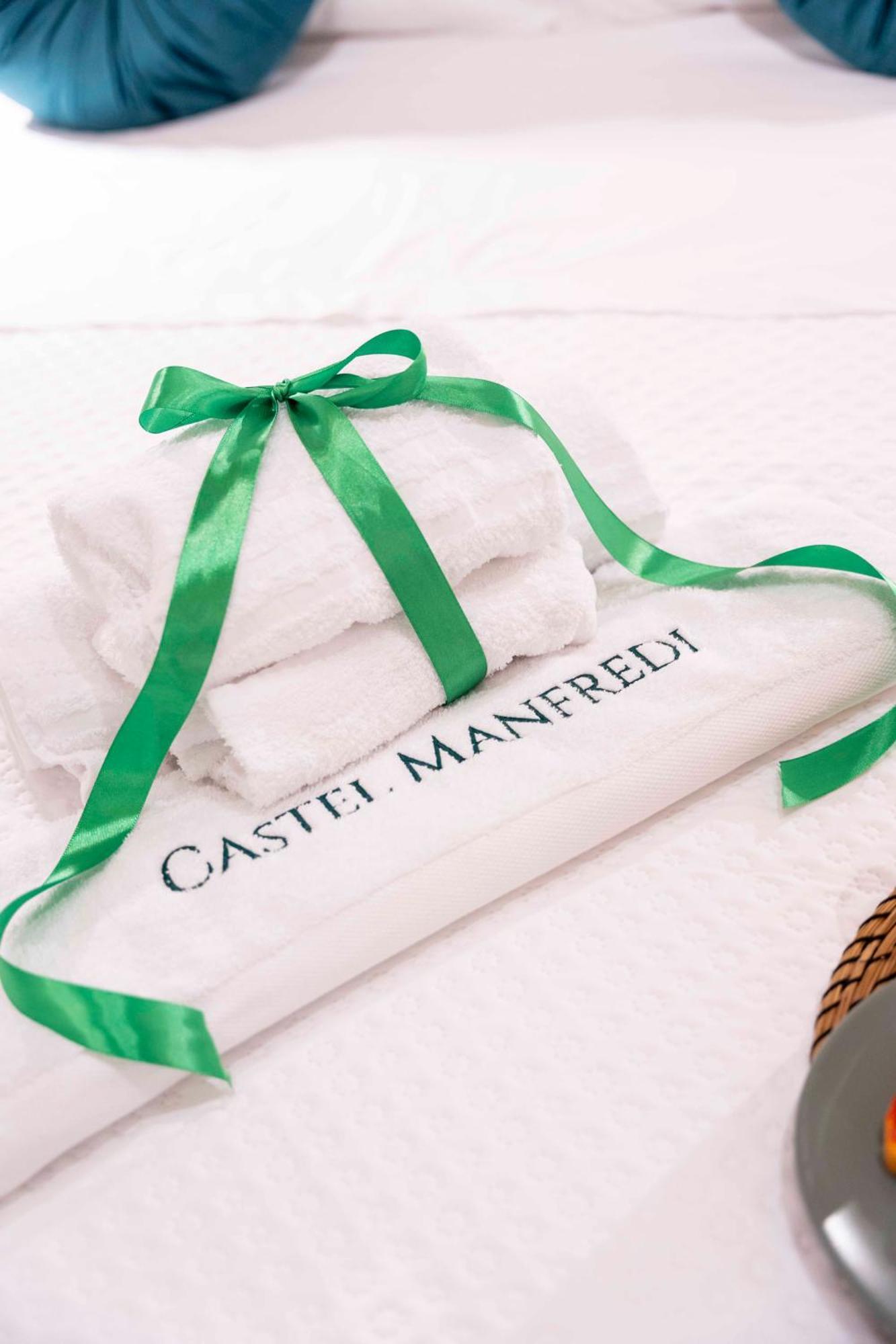 Castel Manfredi Apartments Manfredonia Exterior foto